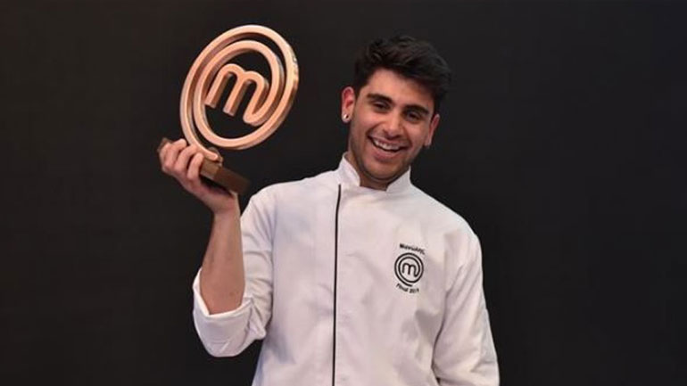 Αυτή είναι η σύντροφος του Μανώλη Σαρρή!