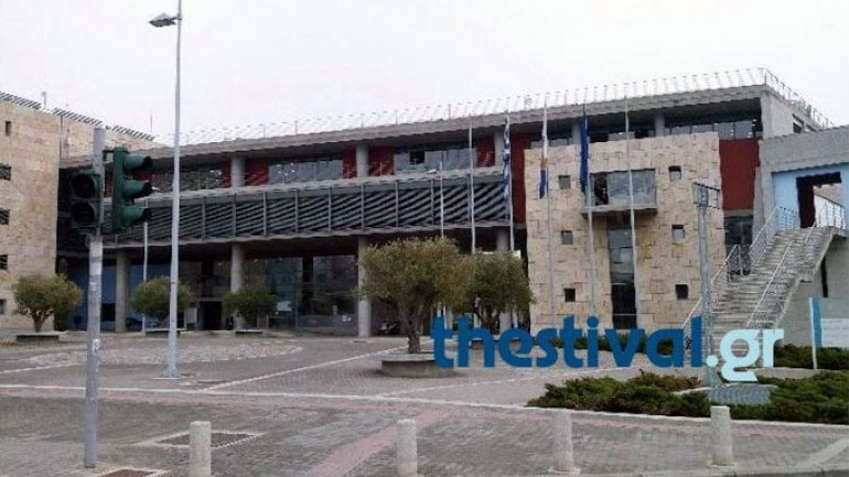 Exit poll Δ. Θεσσαλονίκης: Δίδυμο Ταχιάου – Ζέρβα στον β’ γύρο