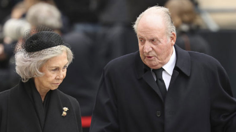 Ισπανία: Την πλήρη αποχώρησή του από τη δημόσια ζωή ανακοίνωσε ο Χουάν Κάρλος