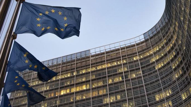 DW: Δύσκολη η επόμενη μέρα για τη λειτουργία της Ε.Ε.