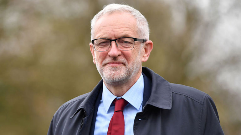 Κόρμπιν: Να τεθεί και πάλι ερώτημα στον λαό για το Brexit