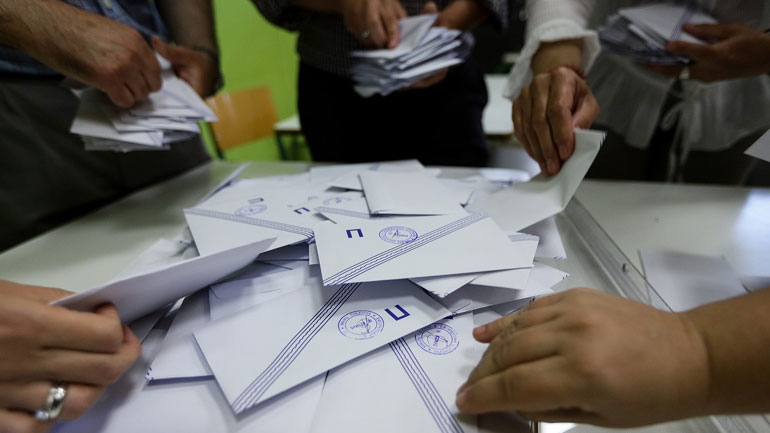 Απούσα η ταμπακέρα…