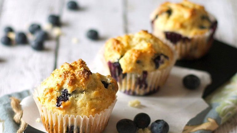 Muffins με λεμόνι και τζίντζερ για τις απογευματινές σας συναντήσεις!