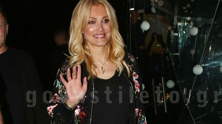 Νατάσα Θεοδωρίδου: Λαμπερή εμφάνιση στην πρεμιέρα του Κωνσταντίνου Αργυρού!