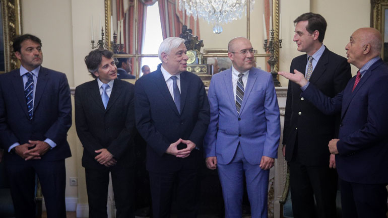 Με τους εκπροσώπους του Παγκόσμιου Βοϊατρικού Οργανισμού συναντήθηκε ο Παυλόπουλος