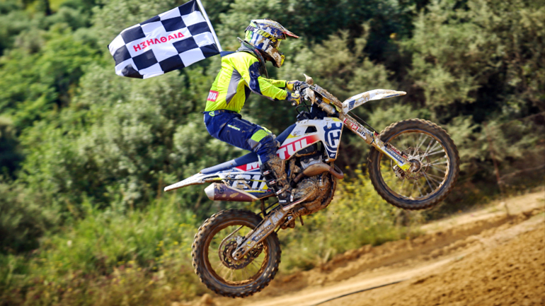 Πανελλήνιο Πρωτάθλημα Motocross: Oι αναβάτες της Husqvarna ακόμα πιο ψηλά