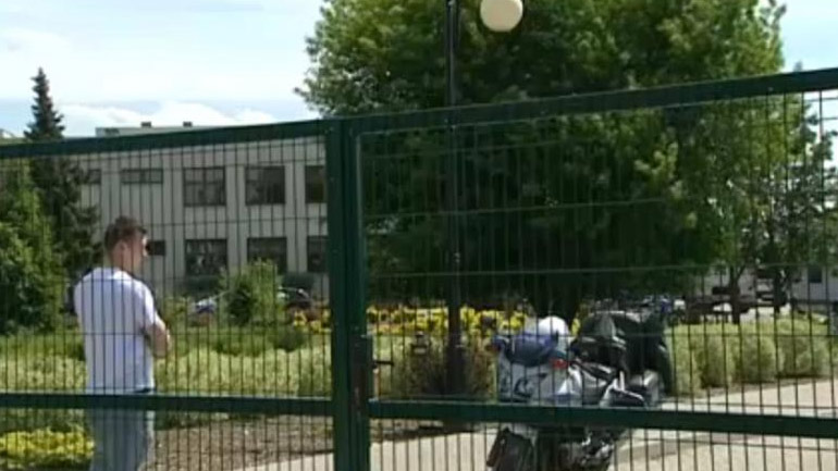 Πολωνία: Δύο τραυματίες από πυροβολισμούς σε σχολείο Πολωνία: Δύο τραυματίες από πυροβολισμούς σε σχολείο