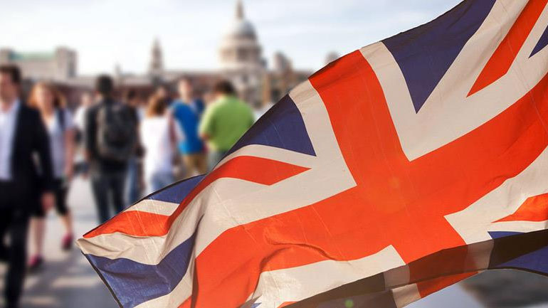 Βρετανία: Διέγραψαν βουλευτή από τους Εργατικούς επειδή στήριξε τους Φιλελεύθερους