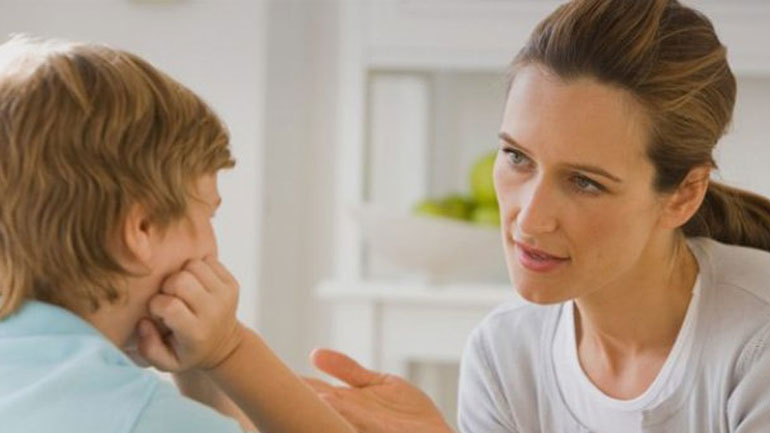 Πώς να διαχειριστείτε ένα παιδί που αντιμιλάει;