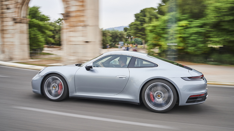 Αυτά τα φρένα!!!! Λες και ρίχνουν άγκυρες στην άσφαλτο μόλις τα πατάς