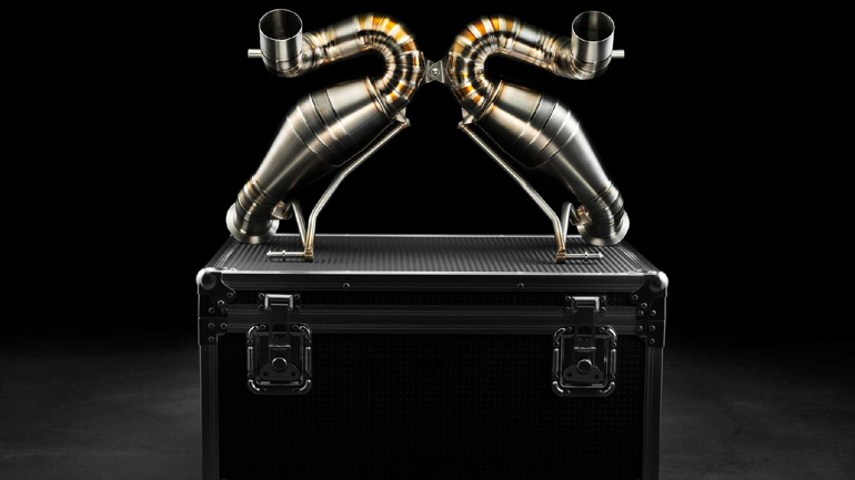 Εξάτμιση «έργο τέχνης» για τη Lamborghini