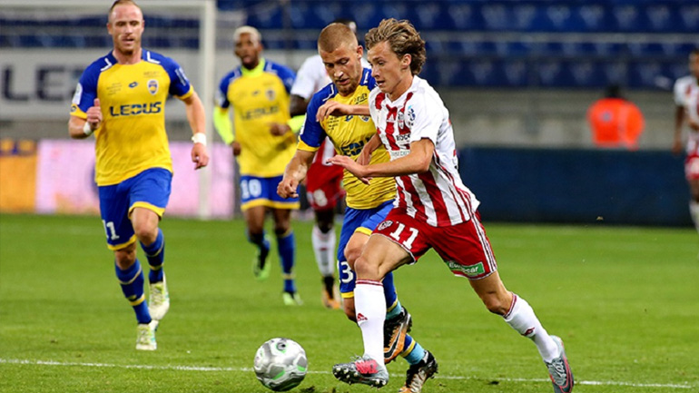 Στέλνουν τον Τραμονί στον Ολυμπιακό