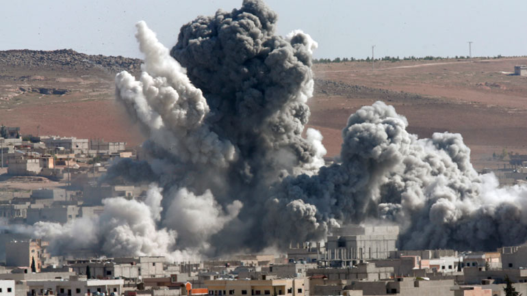Συρία: Δέκα άμαχοι νεκροί από αεροπορικές επιδρομές