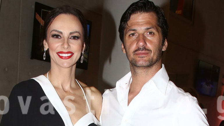 Μπέττυ Μαγγίρα: Chic εμφάνιση στο πλευρό του συζύγου της!