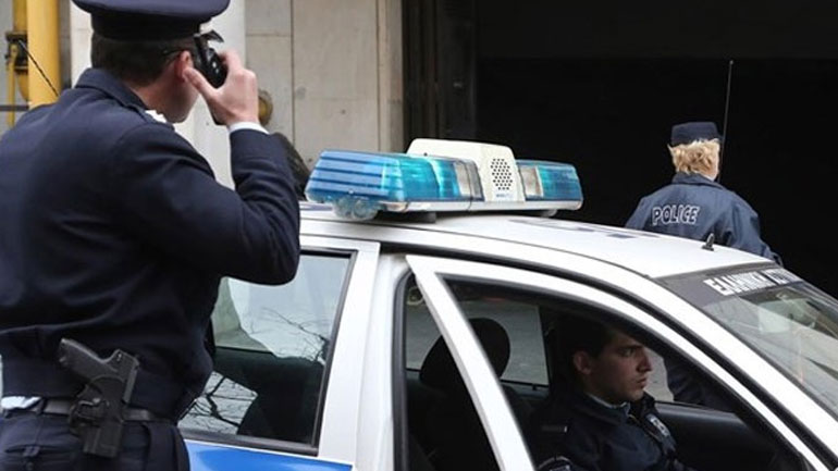 Σύλληψη τεσσάρων ατόμων που επιτέθηκαν και τραυμάτισαν 59χρονο τουρίστα