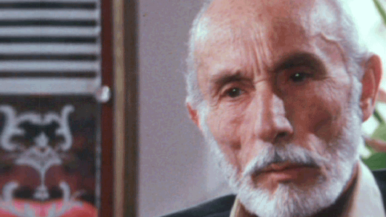 Ο Δήμος Πειραιά τιμά τον Μάνο Κατράκη