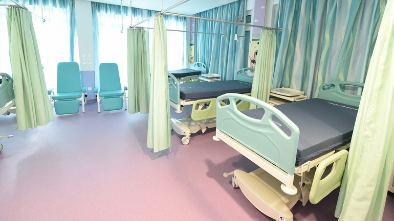 Οι δύο ανακαινισμένες νοσηλευτικές μονάδες του 4ου ορόφου του Νοσοκομείου Παίδων «Η Αγία Σοφία»
