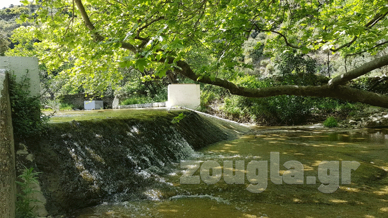 Σκύρος: Το διαμάντι των Σποράδων, το νησί της παράδοσης, των αντιθέσεων και των πόνι!