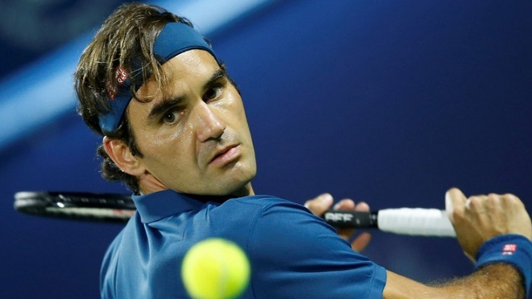 Ρολάν Γκαρός: Άνετη νίκη για τον Φέντερερ