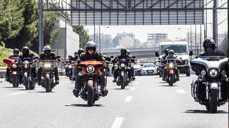 Harley Tour 2019: Μια μέρα με ένα Sport Glide
