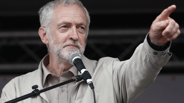 Ο Κόρμπιν κατηγορεί τον Τραμπ για παρέμβαση στη βρετανική πολιτική