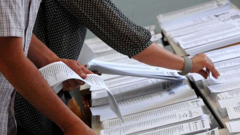 Πάτρα: Χωρίς ιδιαίτερα προβλήματα εξελίσσεται η ψηφοφορία στη Δυτική Ελλάδα