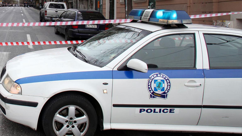 Θεσσαλονίκη: I.X. εμβόλισε περιπολικό στις Συκιές