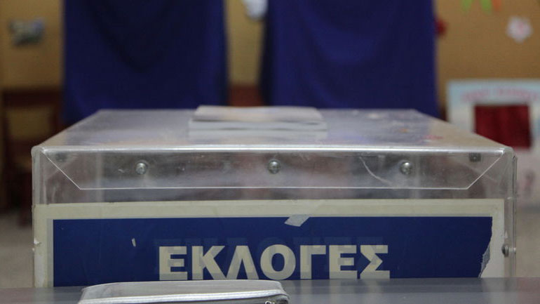 Ομαλά διεξάγεται η εκλογική διαδικασία στην Κρήτη