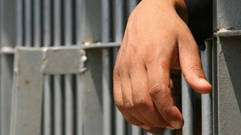 Συνελήφθη στον Βοτανικό ένας εκ των δραπετών από το Μεταγωγών Συνελήφθη στον Βοτανικό ένας εκ των δραπετών από το Μεταγωγών