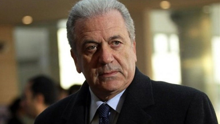 Στην Άγκυρα σήμερα ο Δ. Αβραμόπουλος για το προσφυγικό