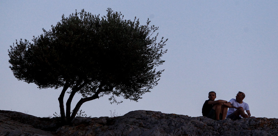 Νέοι στα χνάρια του Πλάτωνα