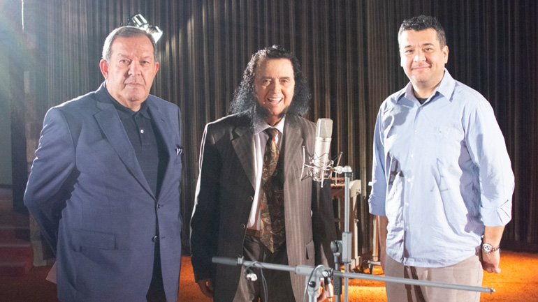 «Όλα για μένα είσαι εσύ»: Νέος δίσκος από τον Σταμάτη Κόκοτα μετά από 35 χρόνια