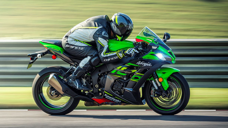 Ετήσιο συνέδριο ΤΕΟΜΟΤΟ: Kawasaki και Peugeot σε νέα εποχή Ετήσιο συνέδριο ΤΕΟΜΟΤΟ: Kawasaki και Peugeot σε νέα εποχή