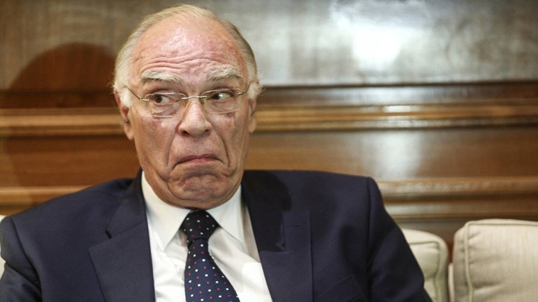 Ξυπνάει το θηρίο…