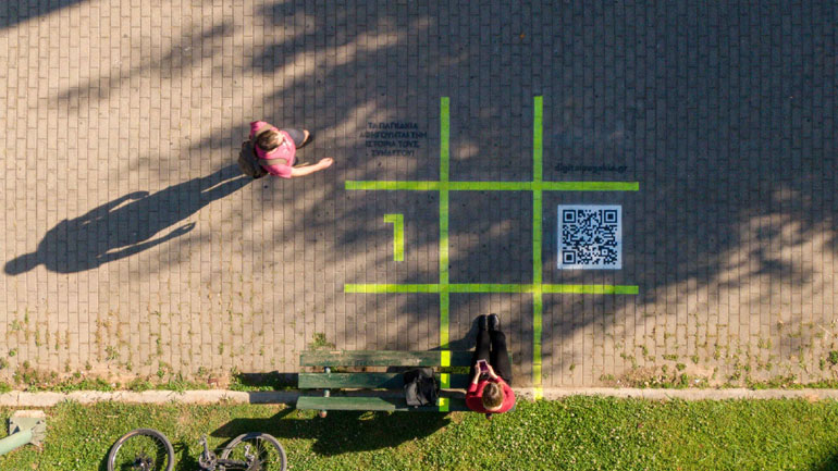 Digital παγκάκια στην καρδιά της Αθήνας Digital παγκάκια στην καρδιά της Αθήνας