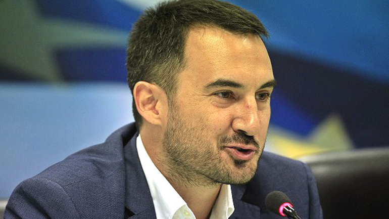 Α.Χαρίτσης:  Θα ανακοινώσουμε μέτρα στήριξης της μεσαίας τάξης