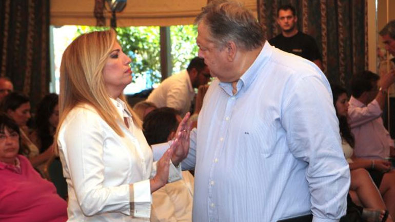 Στη σκιά της ρήξης Γεννηματά-Βενιζέλου συνεδριάζει η Κ.Ο. του ΚΙΝΑΛ