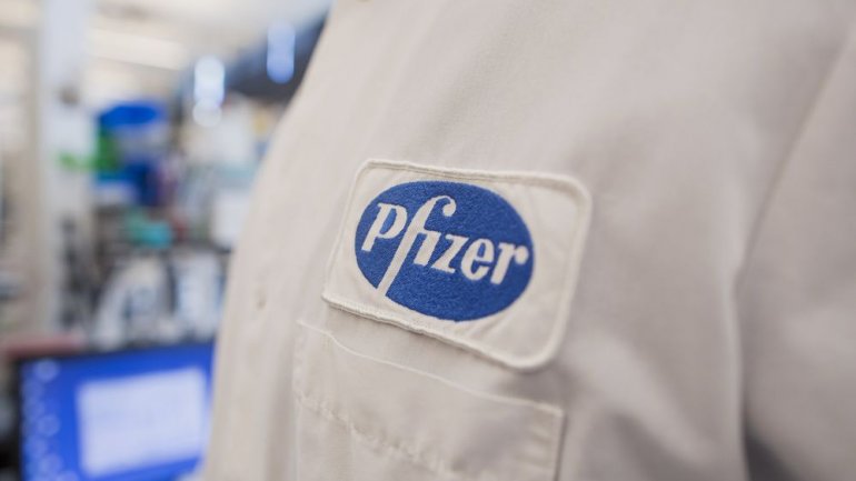 Pfizer Hellas: Δωρεά εμβολίων για την πρόληψη της πνευμονιοκοκκικής νόσου σε κατοίκους μικρών και ακριτικών νησιών 