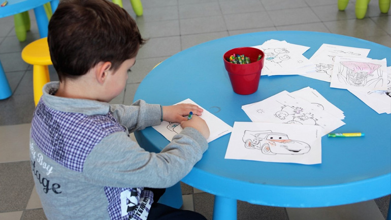 Τα παιδιά διασκεδάζουν κάθε Κυριακή στο Markopoulo Park