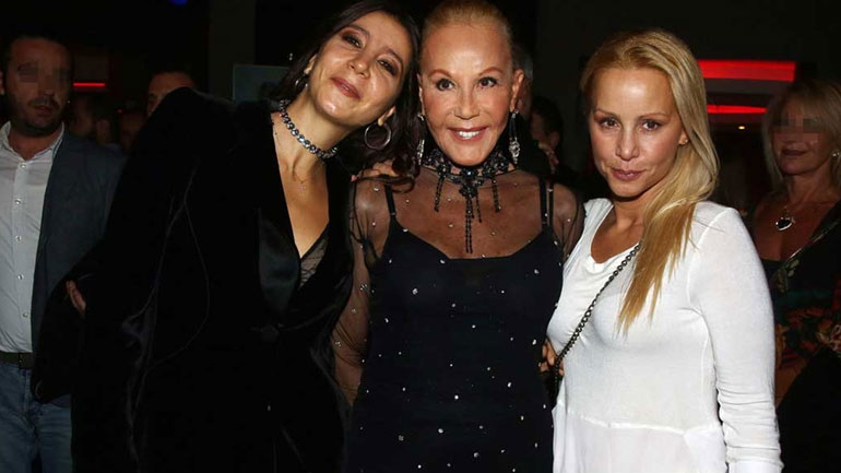 Μάρθα Κουτουμάνου: Απάντησε δημόσια στην αδελφή της Μαρία Ελένη και στον Αλέξανδρο Λυκουρέζο