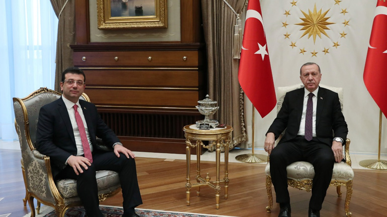 Ο εχθρός του Ερντογάν είναι… “Έλληνας”