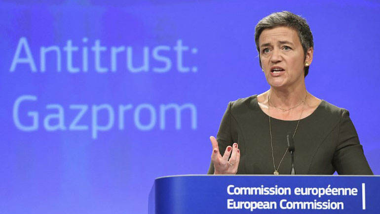 Επίτροπος Βεστάγκερ: Η ισχυρή θέση που έχουν στην αγορά οι τεχνολογικοί κολοσσοί ενέχει ευθύνες