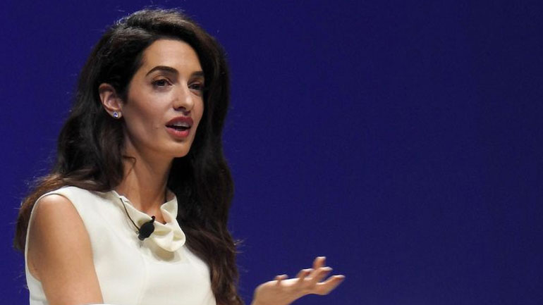 Αμάλ Κλούνεϊ προς εταιρείες: Ενισχύστε τα ανθρώπινα δικαιώματα για να έχετε κέρδη