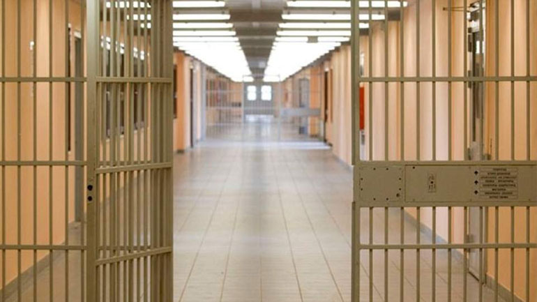 Εισαγγελέας: Δεν ξυλοκοπήθηκε ο κρατούμενος που βρέθηκε νεκρός στις φυλακές Αγ. Στεφάνου