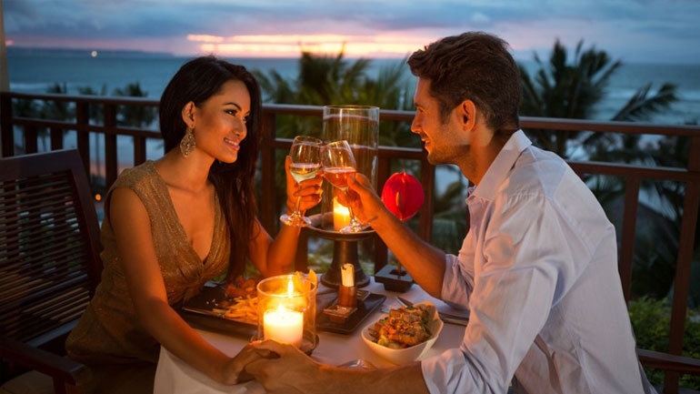 Πώς να φύγετε από ένα κακό ραντεβού χωρίς να γίνεται αγενής;