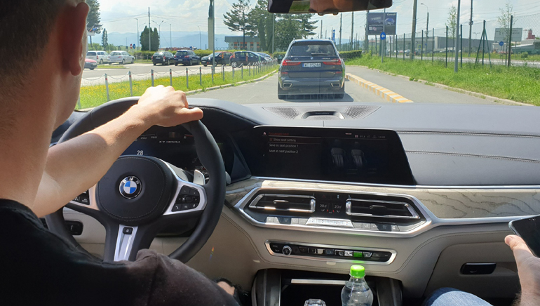 H X7 ταράζει τα νερά στην κατηγορία της...