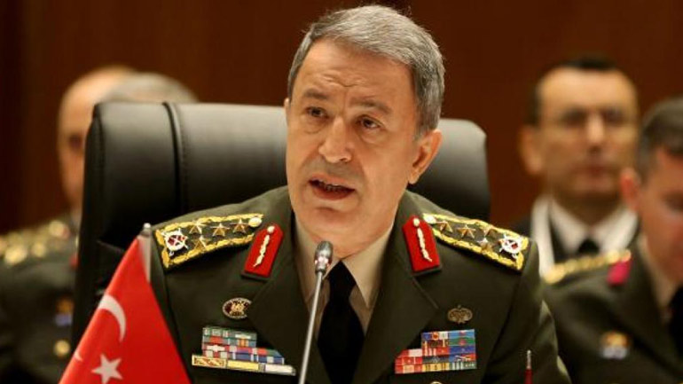 Χουλουσί Ακάρ: «Η Τουρκία θα κτίσει τον δικό της κόσμο»