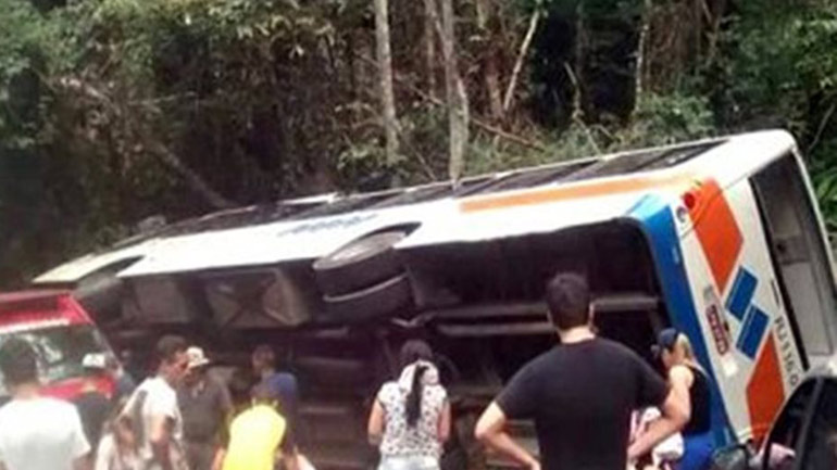 Τροχαίο δυστύχημα με πούλμαν στη Βραζιλία – Τουλάχιστον 10 νεκροί