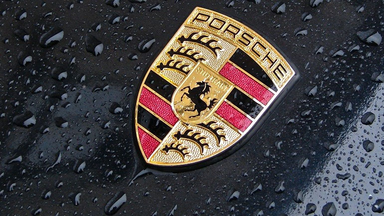 Προς ανάκληση 42.070 οχήματα Porsche από την κινεζική αγορά