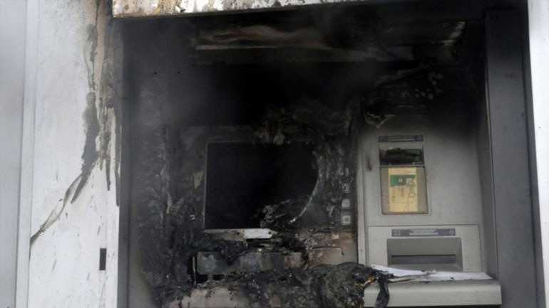 Έκρηξη σε ΑΤΜ στη Σαρωνίδα